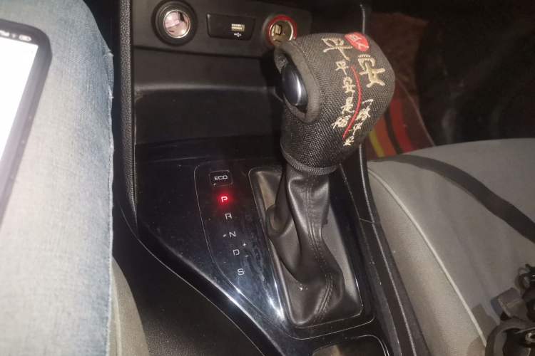 Used Baojun 730 2019 1.5T CVT Fashion Model 7 Seats China VI Emission Standard Gear Lever