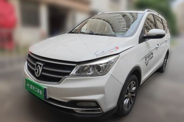 Used Baojun 730 2019 1.5T Manual Fashion Model 7-seater China VI