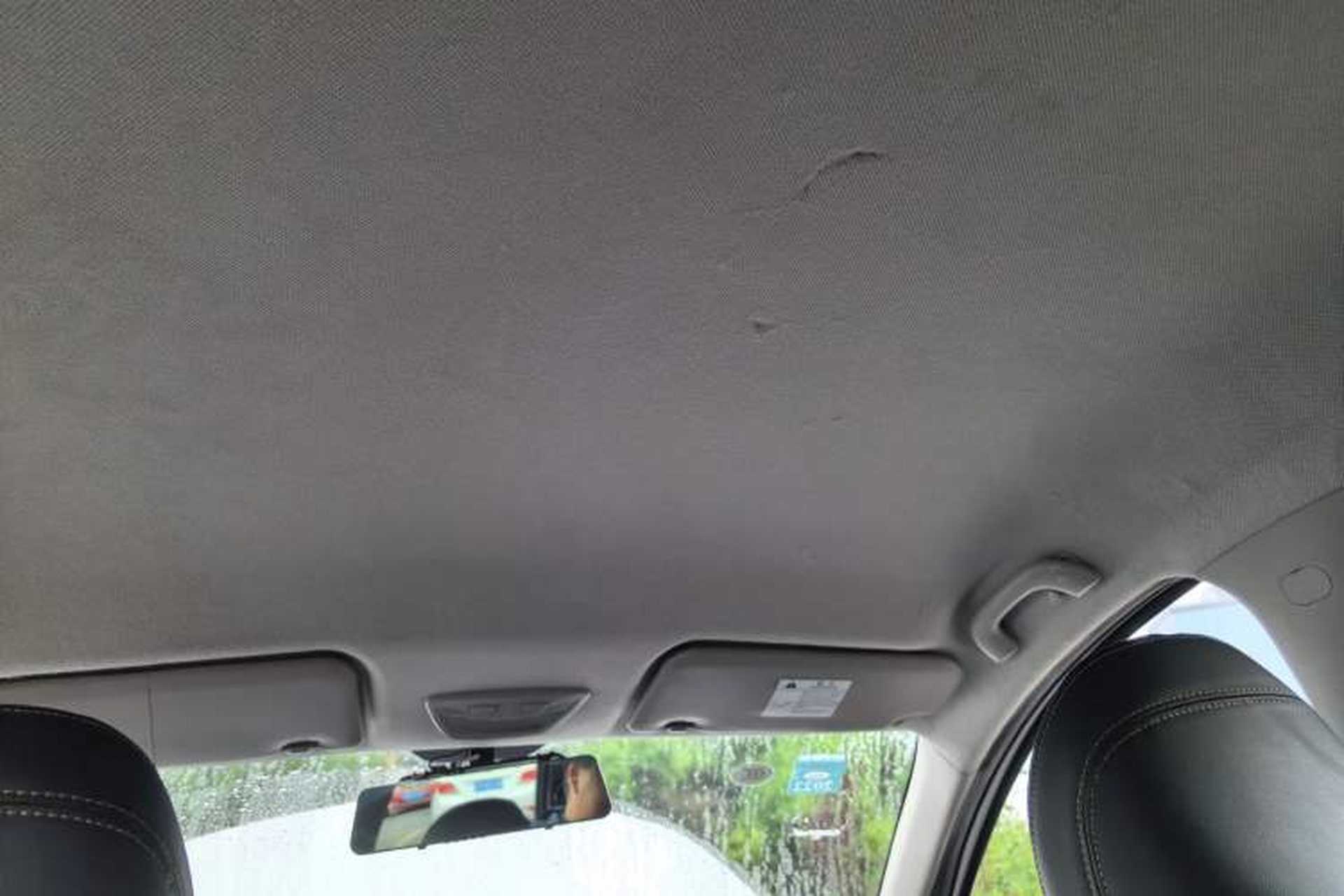 Used Baojun 730 2019 1.5T Manual Fashion Model 7-seater China VI Headliner