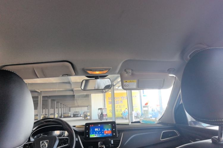 Used Baojun 730 2019 1.5L Manual Fashion Model 7-seater China VI Headliner