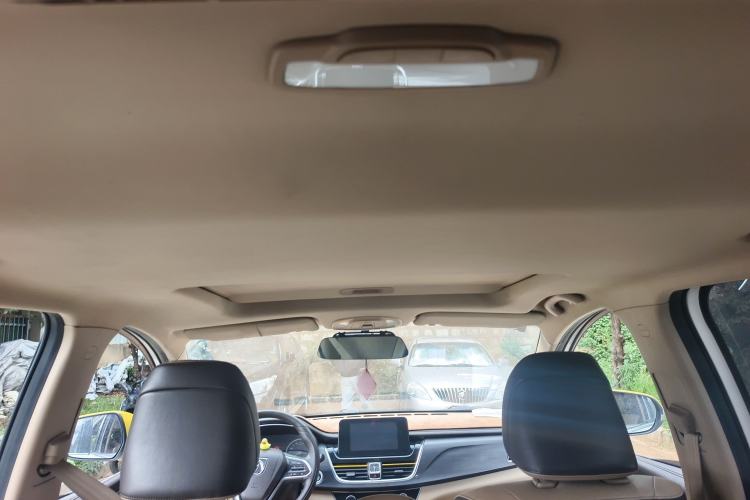 Used Baojun 730 2019 1.5T Manual Mild Hybrid Zhishang Model 7 Seats China V Emission Standard Headliner