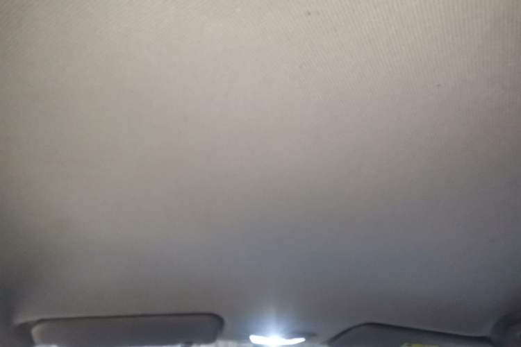 Used Baojun 730 2019 1.5T CVT Fashion Model 7 Seats China VI Emission Standard Headliner