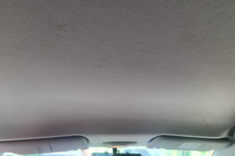 Used Baojun 730 2019 1.5L Manual Fashion Model 7-seater China VI Headliner