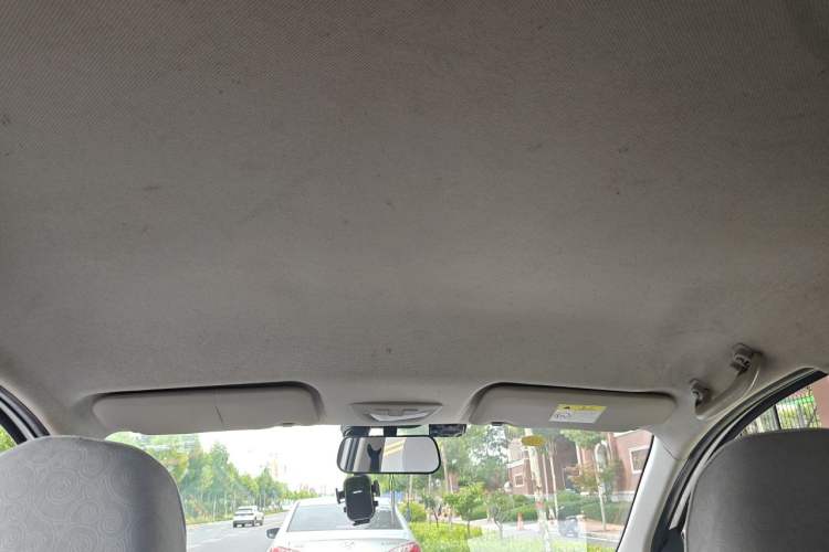 Used Baojun 730 2019 1.5L Manual Fashion Model 7-seater National V Headliner