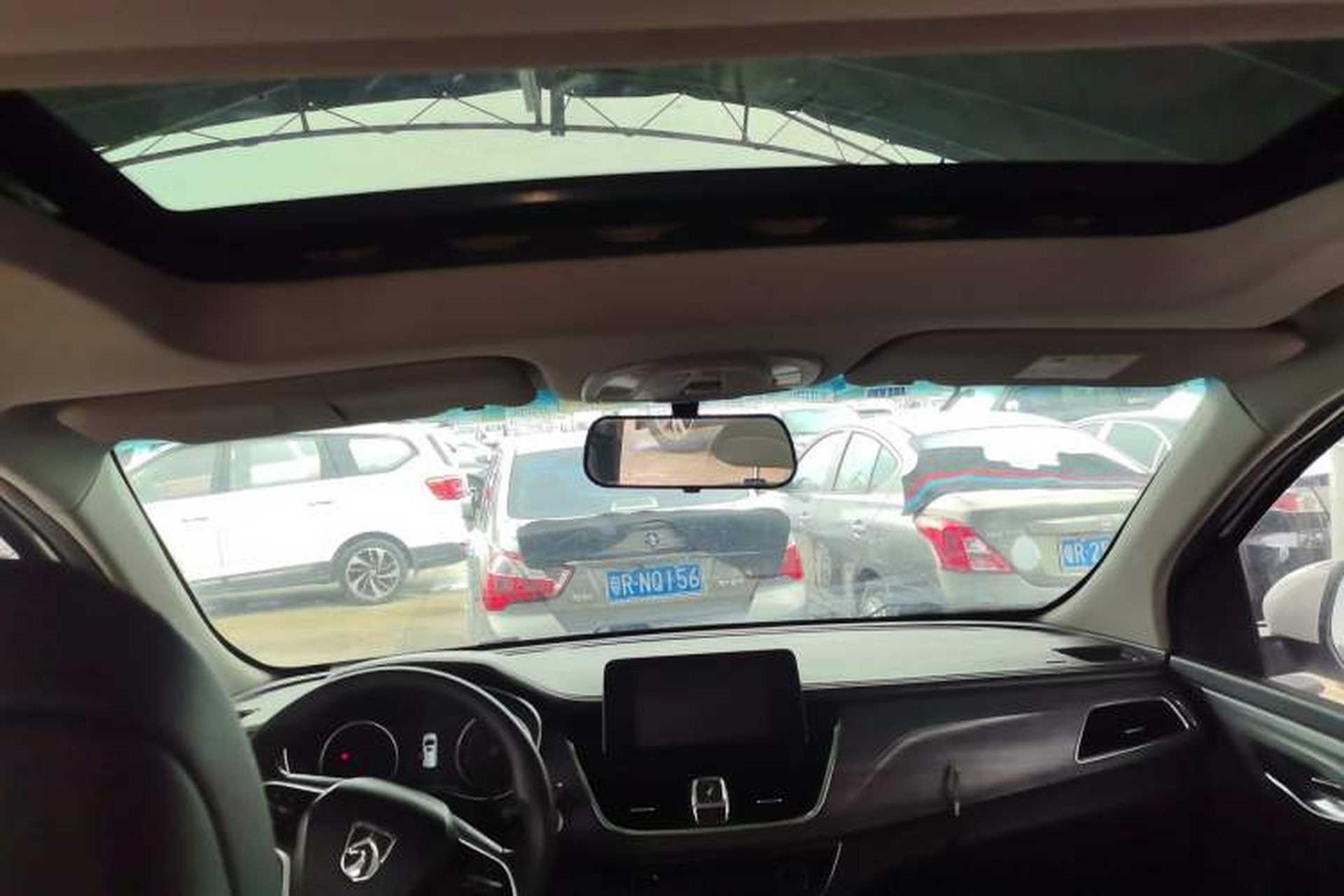 Used Baojun 730 2019 1.5T CVT Flagship Model 7 Seats China VI Emission Standard Headliner
