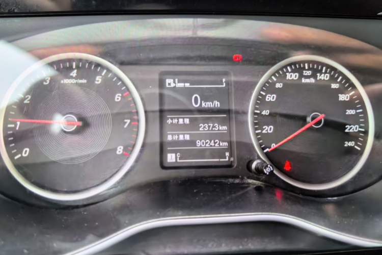 Used Baojun 730 2019 1.5T Manual Fashion Model 7-seater China VI Instrument Cluster