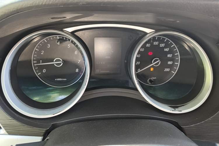 Used Baojun 730 2019 1.5L Manual Value Edition 7 Seats China VI Emission Standard Instrument Cluster