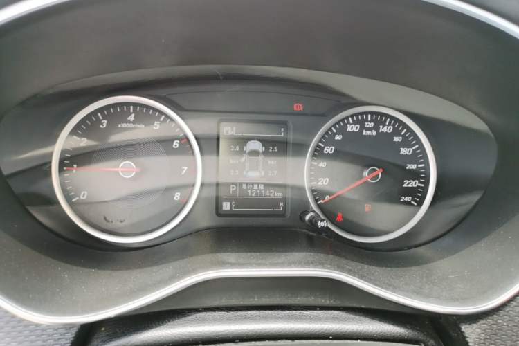 Used Baojun 730 2019 1.5T CVT Fashion Model 7 Seats China V Emission Standard Instrument Cluster