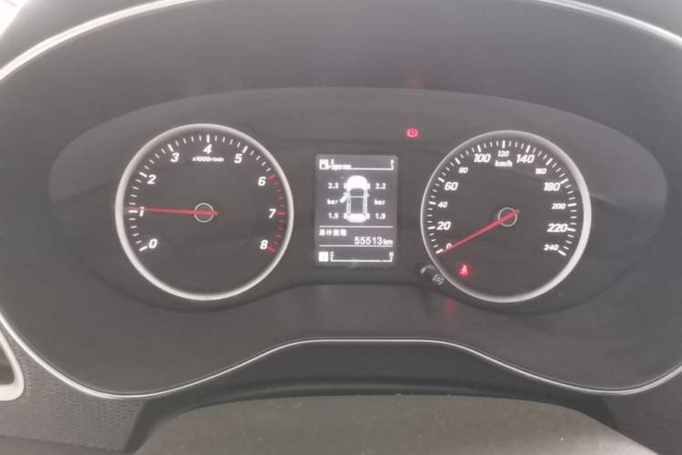 Used Baojun 730 2019 1.5L Manual Fashion Model 7-seater China VI Instrument Cluster