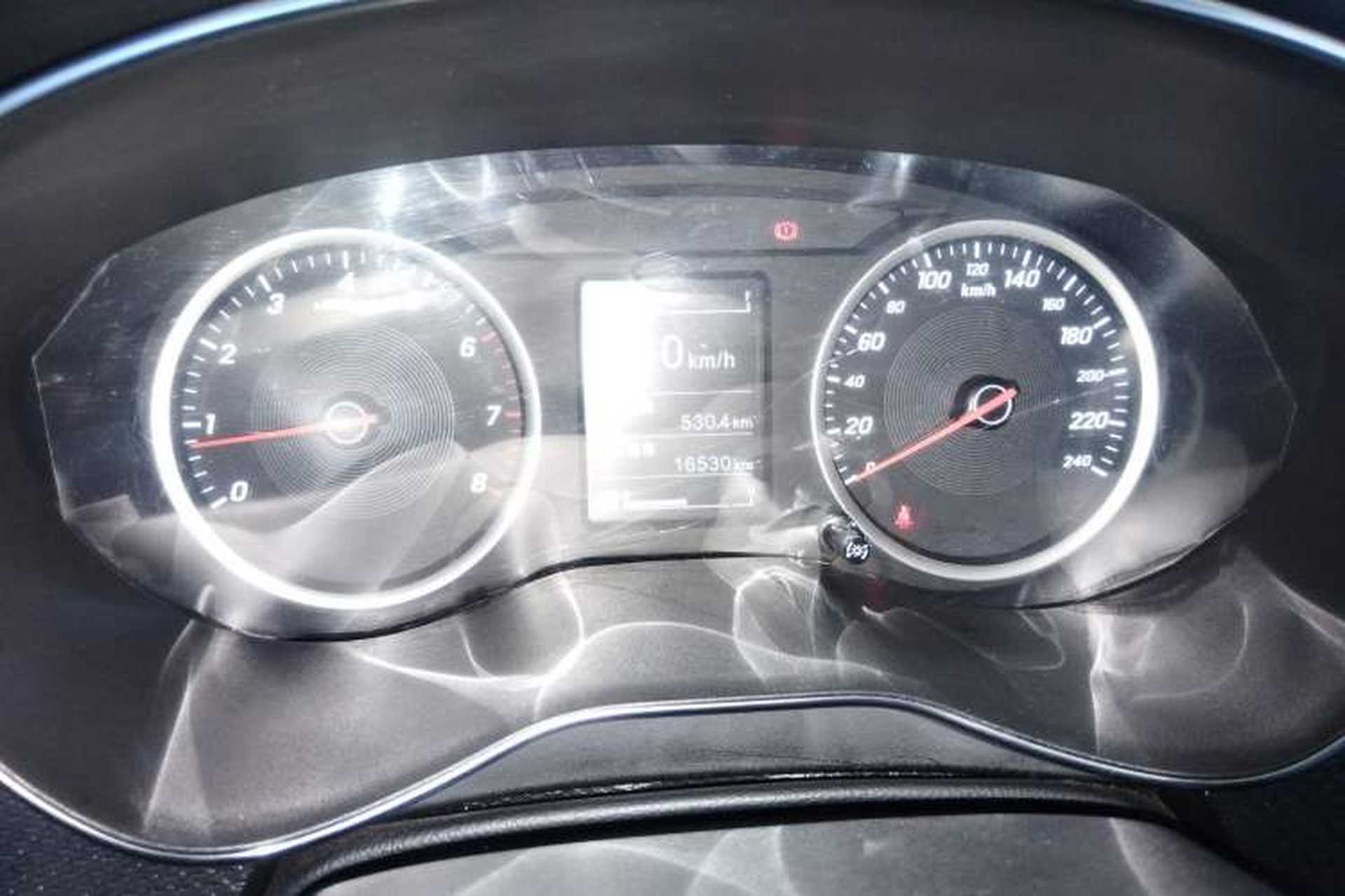 Used Baojun 730 2019 1.5L Manual Fashion Model 7-seater National V Instrument Cluster