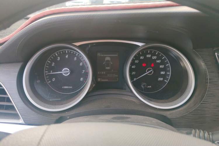 Used Baojun 730 2019 1.5L Manual Value Edition 7 Seats China VI Emission Standard Instrument Cluster