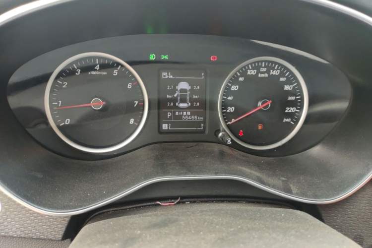 Used Baojun 730 2019 1.5T CVT Fashion Model 7 Seats China V Emission Standard Instrument Cluster