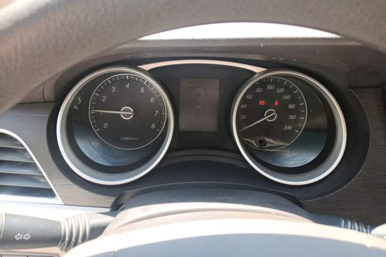 Used Baojun 730 2019 1.5L Manual Value Edition 7 Seats China VI Emission Standard Instrument Cluster