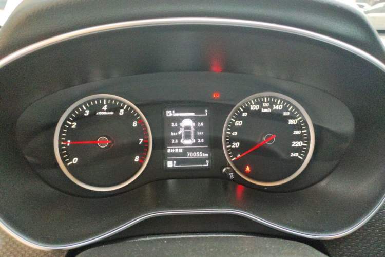 Used Baojun 730 2019 1.5L Manual Fashion Model 7-seater National V Instrument Cluster