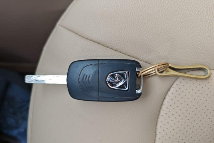 Used Baojun 730 2019 1.5L Manual Value Edition 7 Seats China VI Emission Standard Interior 1