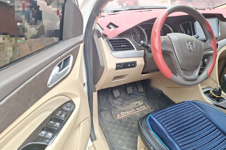 Used Baojun 730 2019 1.5L Manual Value Edition 7 Seats China VI Emission Standard Interior 3