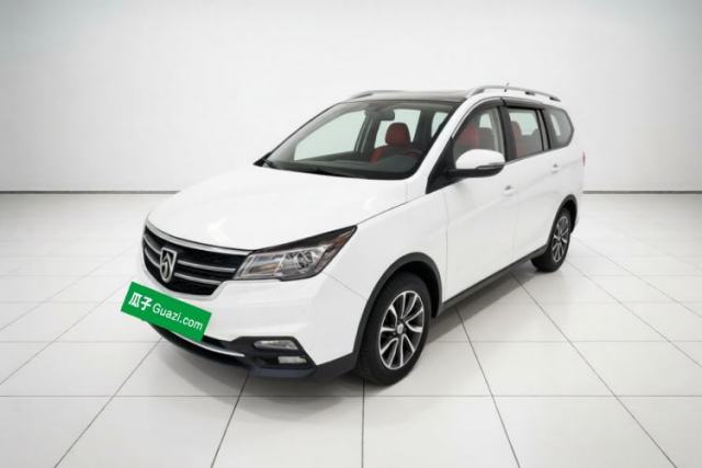 Ojetý Baojun 730 2019 1.5L Manual Fashion Model 7-seater China VI