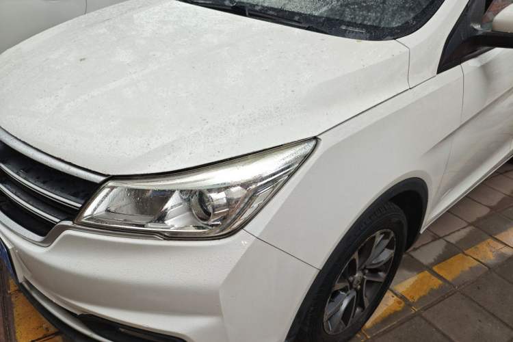 Used Baojun 730 2019 1.5T CVT Fashion Model 7 Seats China VI Emission Standard Left Front Headlight
