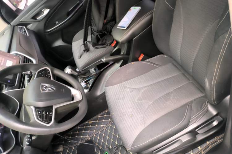 Used Baojun 730 2019 1.5T CVT Fashion Model 7 Seats China V Emission Standard Left Front Seat
