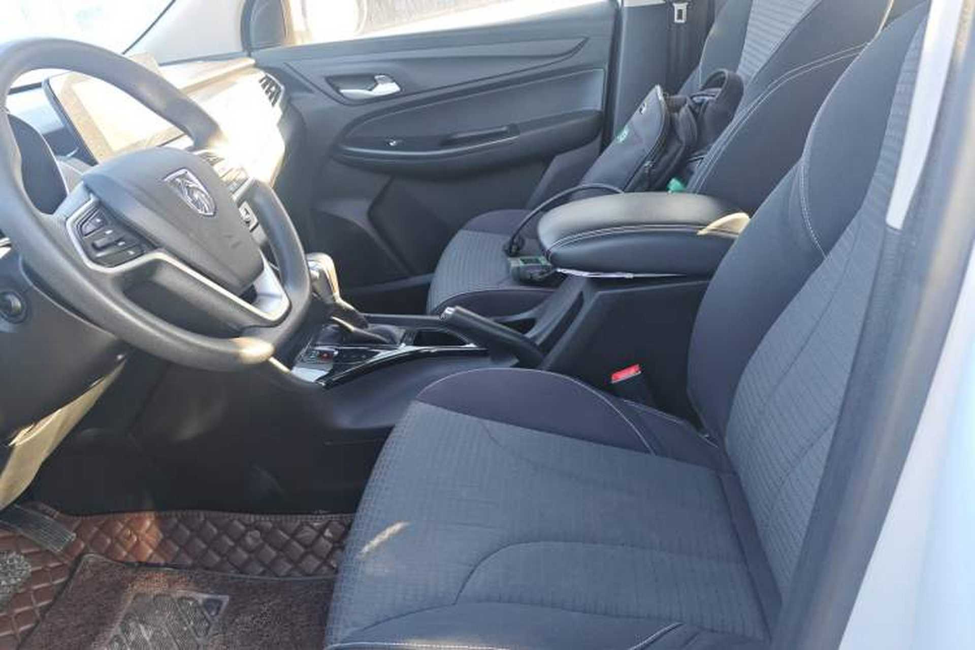 Used Baojun 730 2019 1.5T CVT Fashion Model 7 Seats China VI Emission Standard Left Front Seat