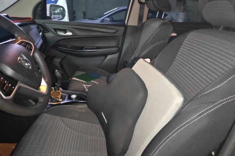 Used Baojun 730 2019 1.5T Manual Fashion Model 7-seater National V Left Front Seat