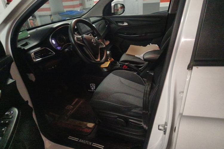 Used Baojun 730 2019 1.5T CVT Fashion Model 7 Seats China V Emission Standard Left Front Seat