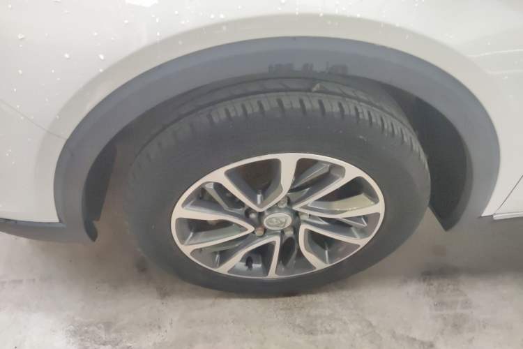 Used Baojun 730 2019 1.5T CVT Flagship Model 7 Seats China VI Emission Standard Left Front Wheel Hub