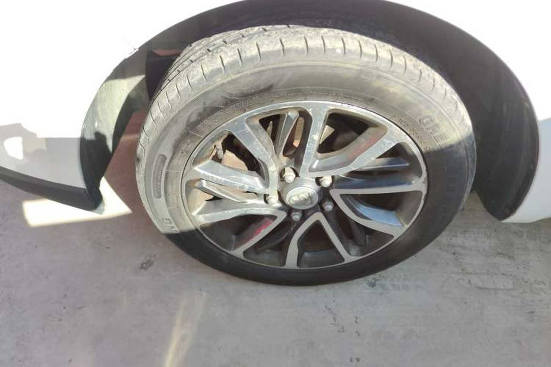 Used Baojun 730 2019 1.5L Manual Value Edition 7 Seats China VI Emission Standard Left Front Wheel Hub