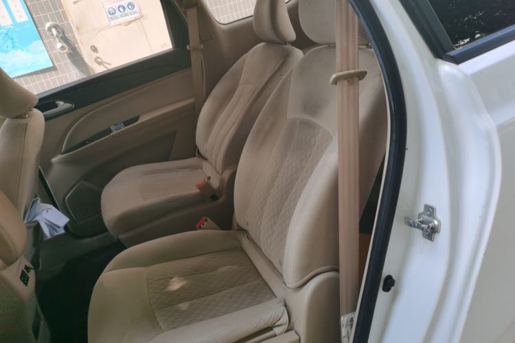 Used Baojun 730 2019 1.5L Manual Value Edition 7 Seats China VI Emission Standard Left Rear Seat