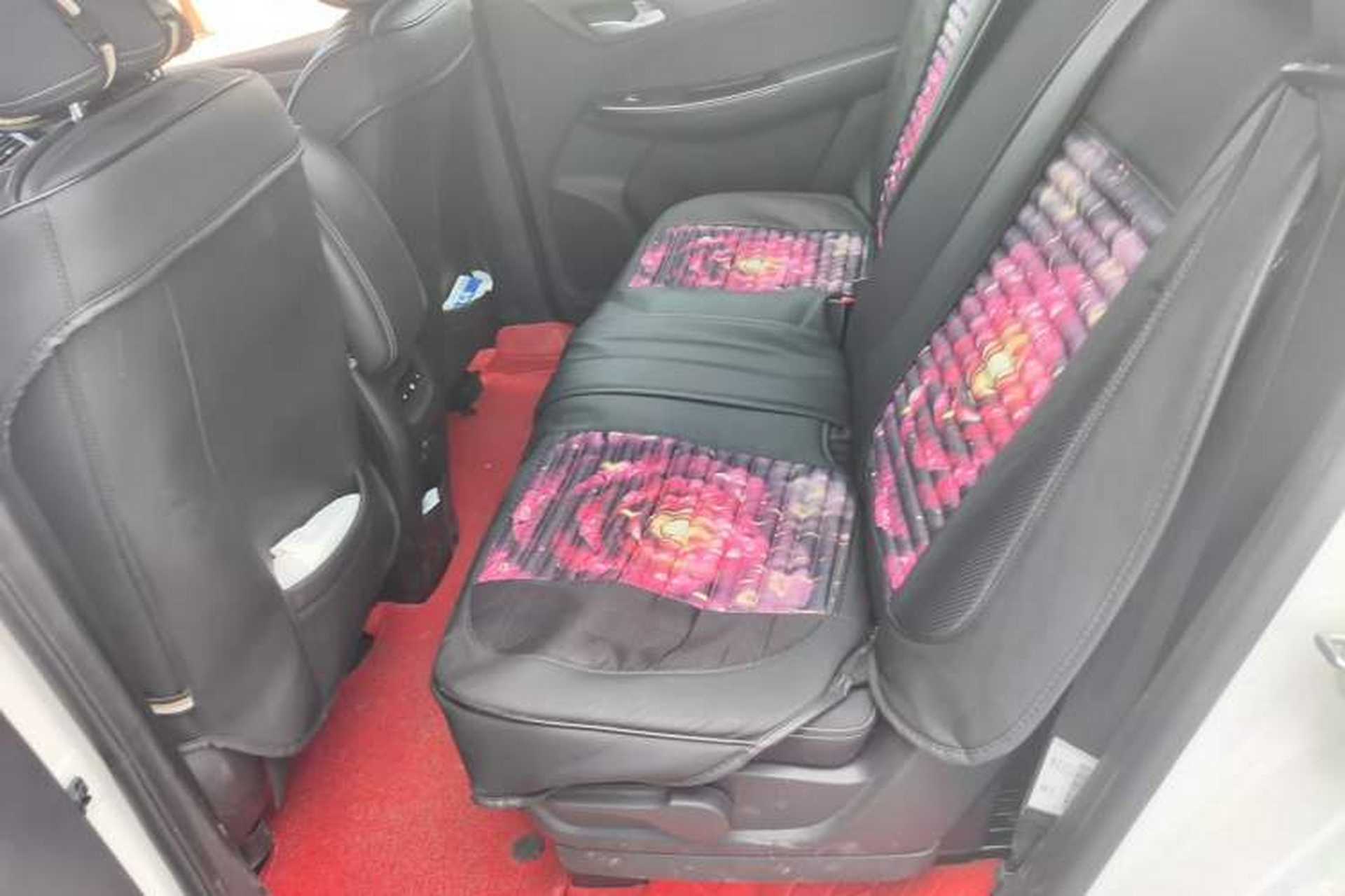 Used Baojun 730 2019 1.5T CVT Fashion Model 7 Seats China VI Emission Standard Left Rear Seat