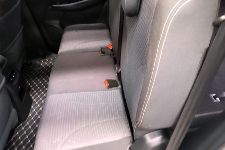 Used Baojun 730 2019 1.5T CVT Fashion Model 7 Seats China V Emission Standard Left Rear Seat