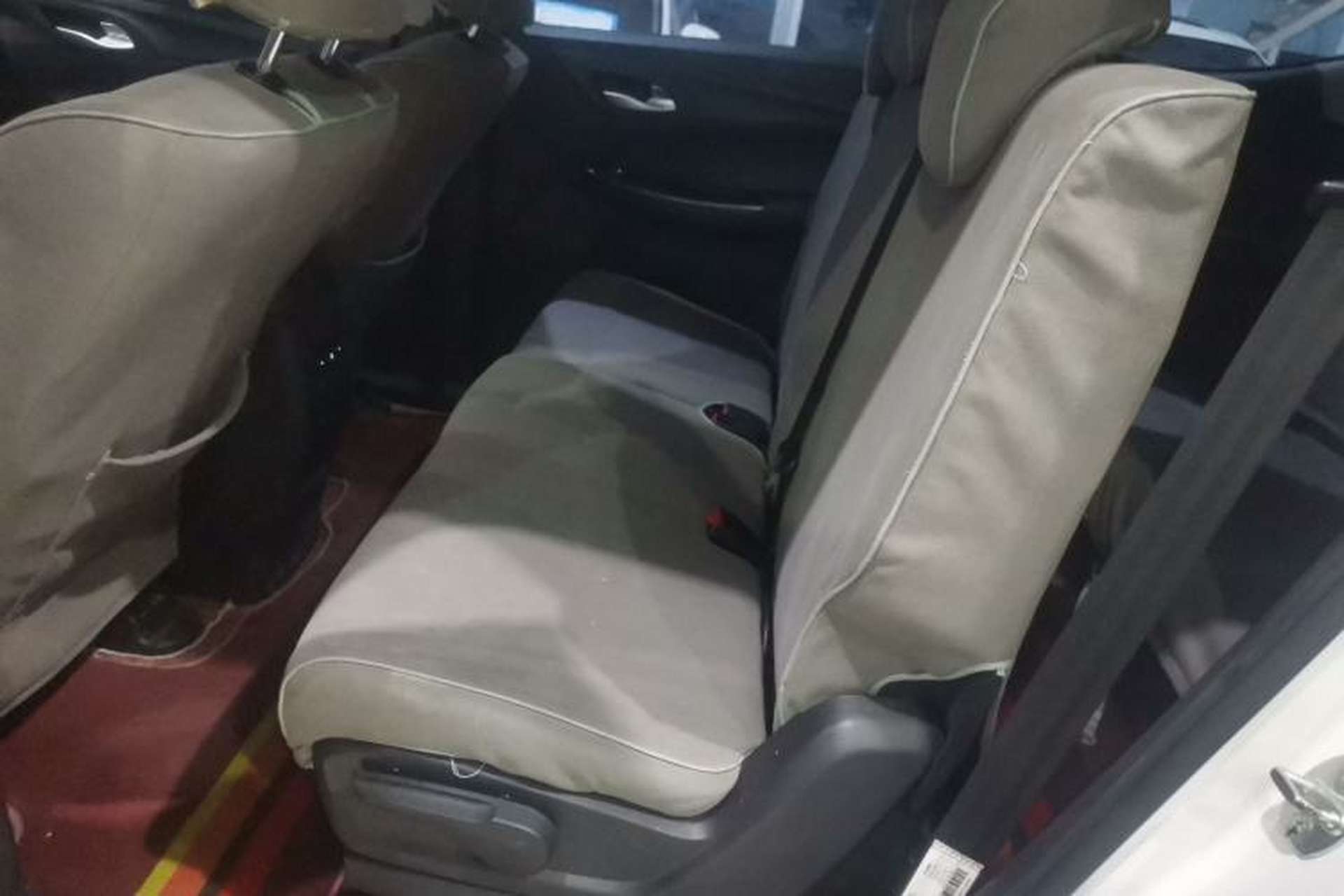 Used Baojun 730 2019 1.5T CVT Fashion Model 7 Seats China VI Emission Standard Left Rear Seat