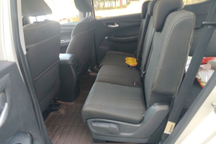 Used Baojun 730 2019 1.5T CVT Fashion Model 7 Seats China VI Emission Standard Left Rear Seat