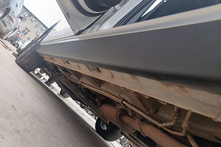 Used Baojun 730 2019 1.5T CVT Fashion Model 7 Seats China V Emission Standard Left Side Sill