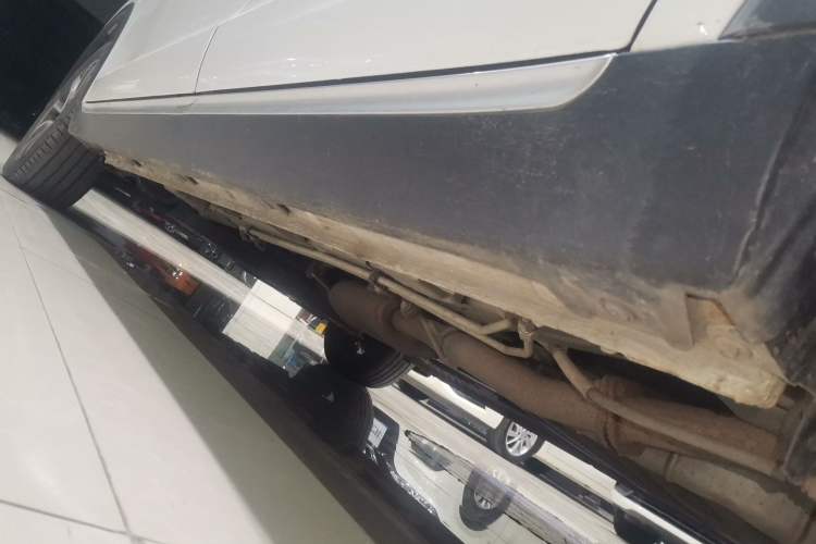 Used Baojun 730 2019 1.5T CVT Fashion Model 7 Seats China VI Emission Standard Left Side Sill