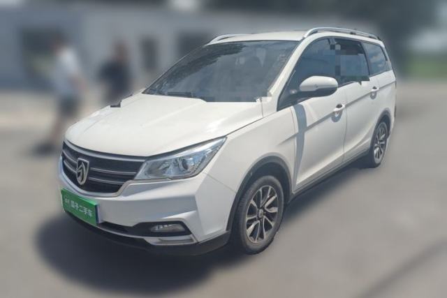 Used Baojun 730 2019 1.5T Manual Fashion Model 7-seater China VI