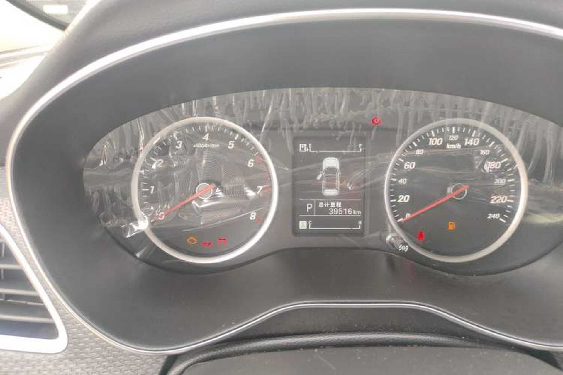 Used Baojun 730 2019 1.5T CVT Fashion Model 7 Seats China VI Emission Standard Odometer Close Up