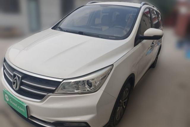Used Baojun 730 2019 1.5L Manual Fashion Model 7-seater National V
