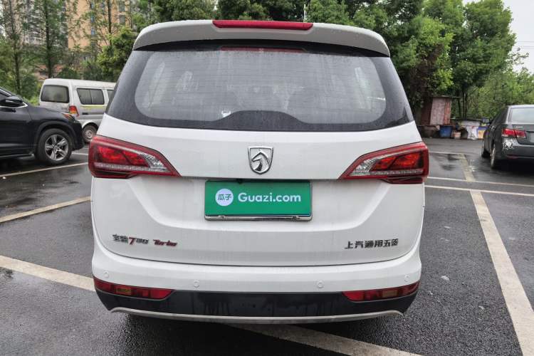 Used Baojun 730 2019 1.5T Manual Fashion Model 7-seater China VI Rear