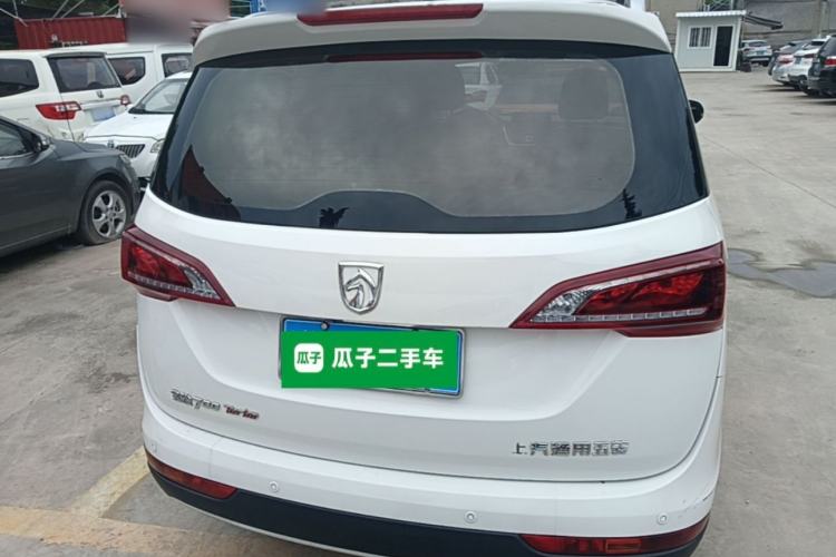 Used Baojun 730 2019 1.5T CVT Fashion Model 7 Seats China V Emission Standard Rear