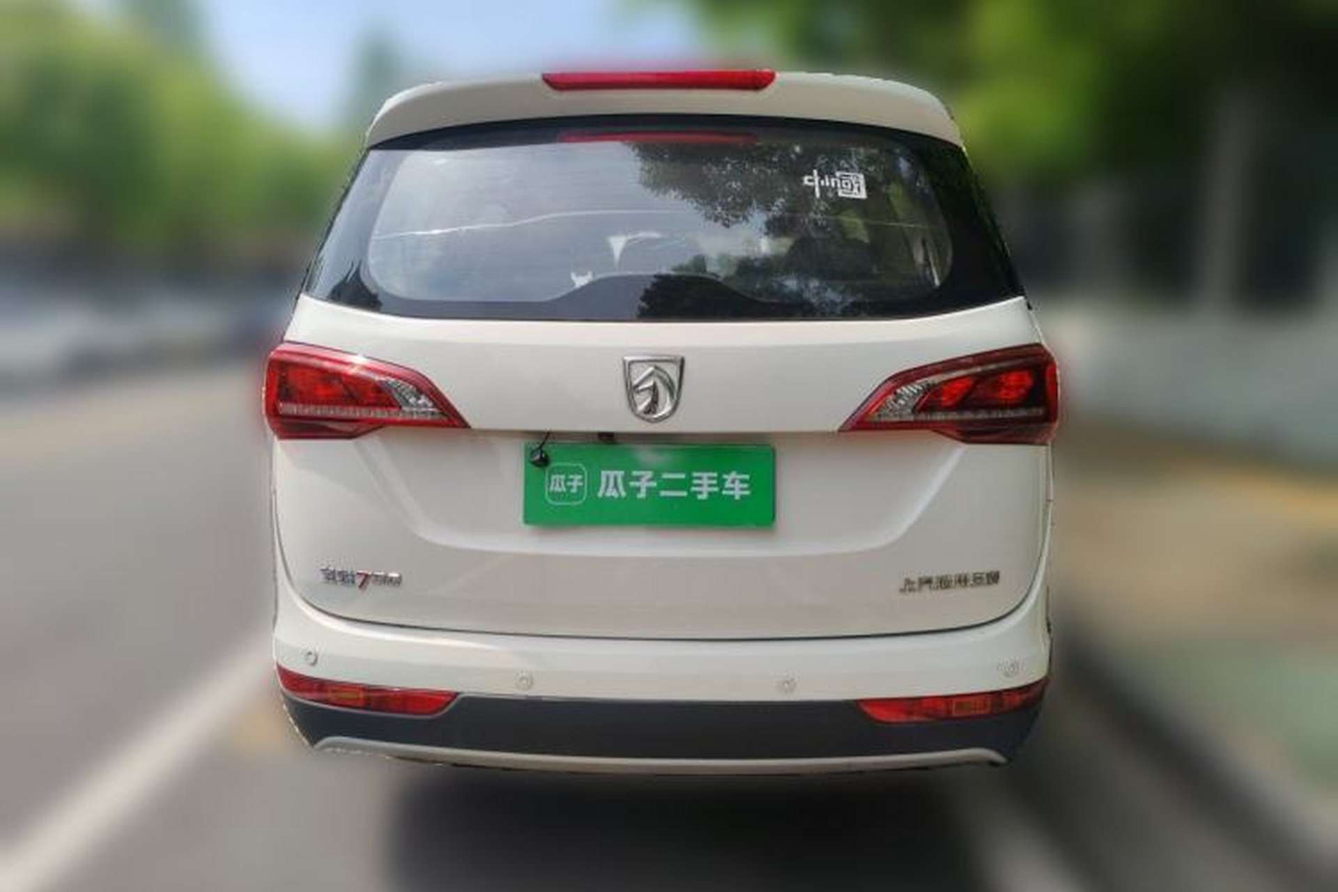 Used Baojun 730 2019 1.5T Manual Fashion Model 7-seater National V Rear