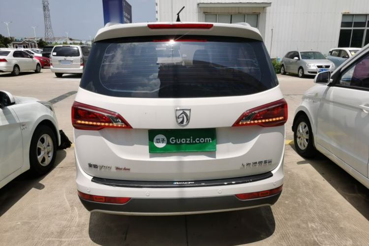 Used Baojun 730 2019 1.5T CVT Fashion Model 7 Seats China V Emission Standard Rear