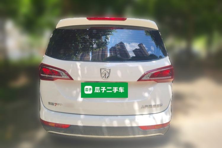 Used Baojun 730 2019 1.5T Manual Fashion Model 7-seater National V Rear