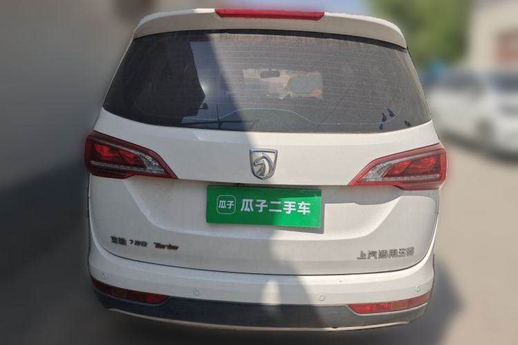 Used Baojun 730 2019 1.5T Manual Fashion Model 7-seater National V Rear