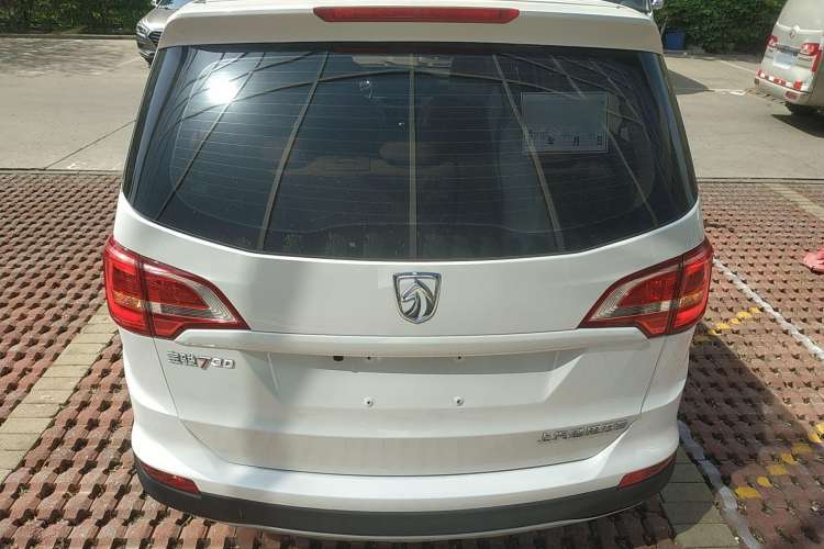 Used Baojun 730 2019 1.5L Manual Value Edition 7 Seats China VI Emission Standard Rear