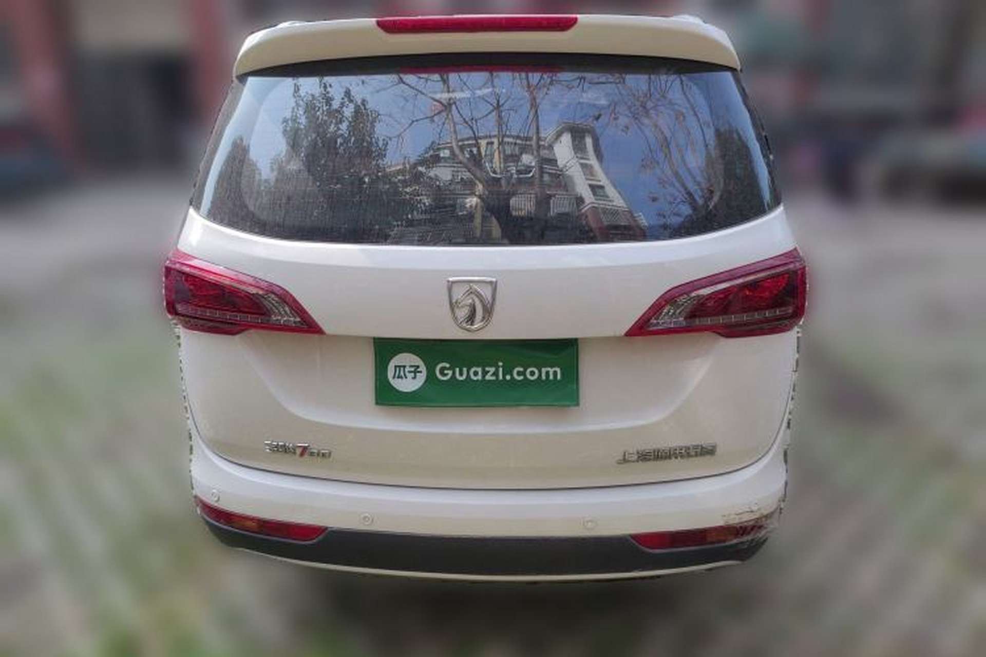 Used Baojun 730 2019 1.5L Manual Fashion Model 7-seater China VI Rear