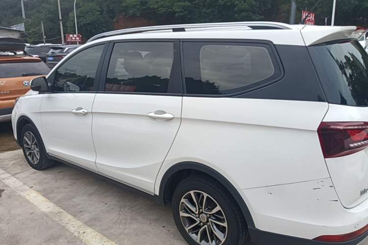 Used Baojun 730 2019 1.5T CVT Fashion Model 7 Seats China V Emission Standard Rear Left 45 Deg
