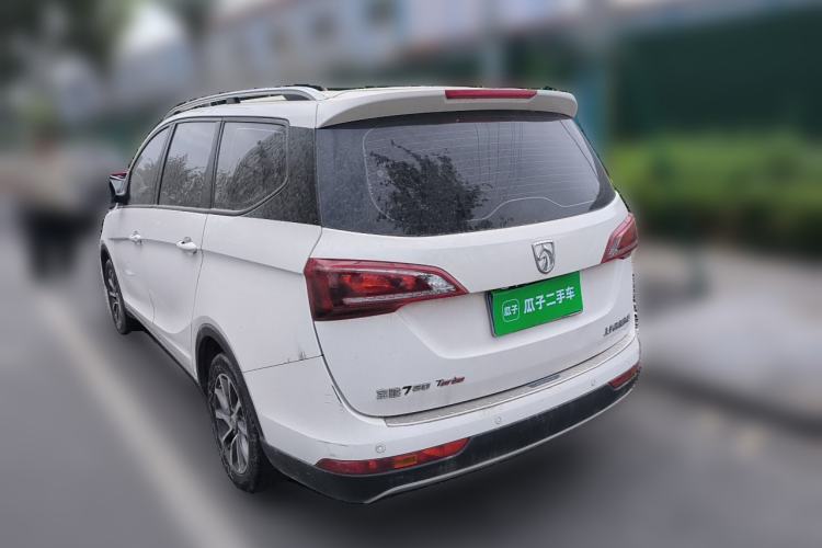 Used Baojun 730 2019 1.5T Manual Fashion Model 7-seater China VI Rear Left 45 Deg