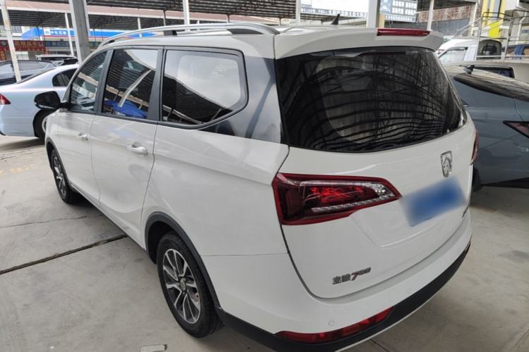 Used Baojun 730 2019 1.5L Manual Fashion Model 7-seater China VI Rear Left 45 Deg