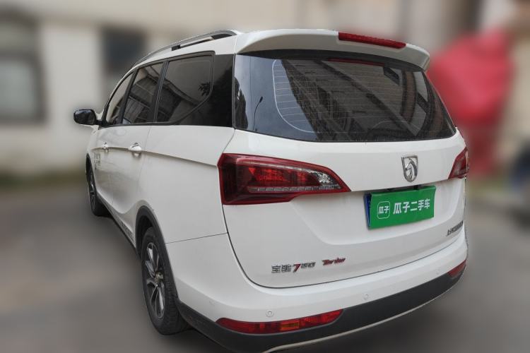 Used Baojun 730 2019 1.5T Manual Fashion Model 7-seater China VI Rear Left 45 Deg